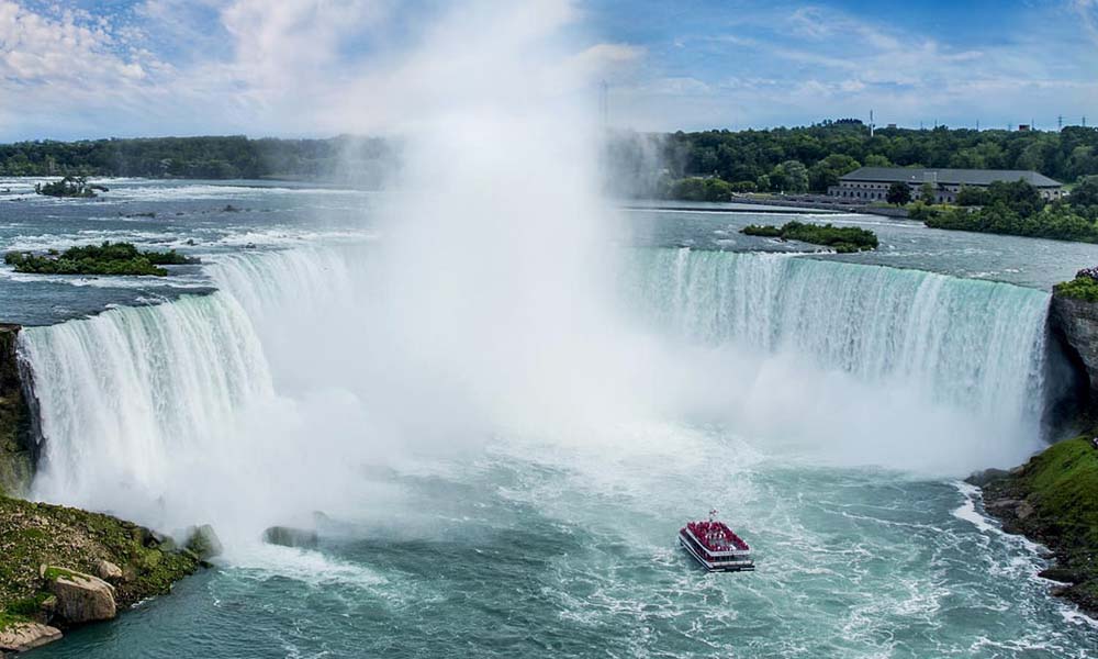Les chutes du Niagara Admirez leur beauté renversante et puissante